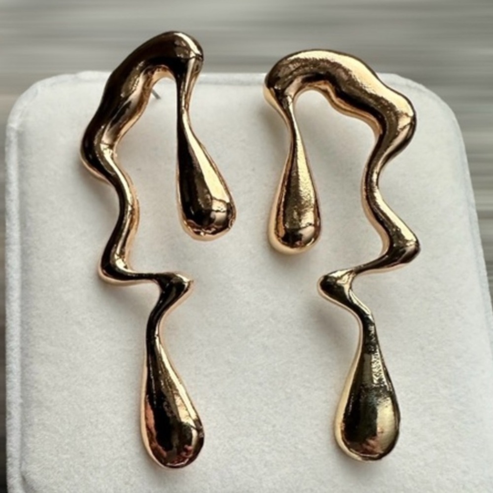 Abstract Geometric Gold Earrings